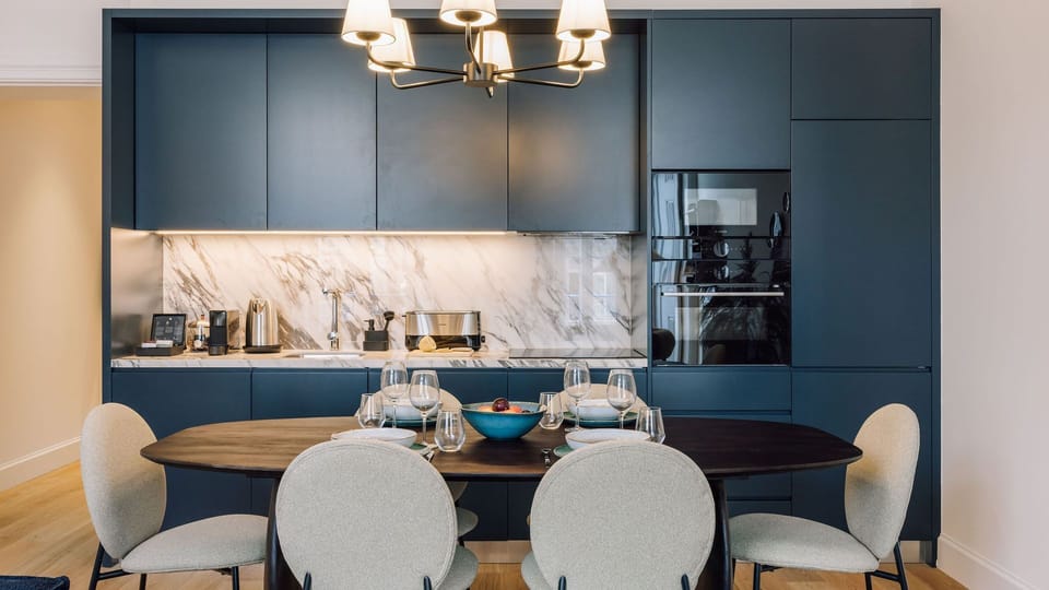 A beautifully set table for unforgettable moments in a tasteful dining area.
 #AndoLiving #Portugal #Santos #DiningInStyle #CozyLuxury