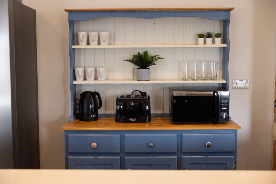Fully-equipped kitchen