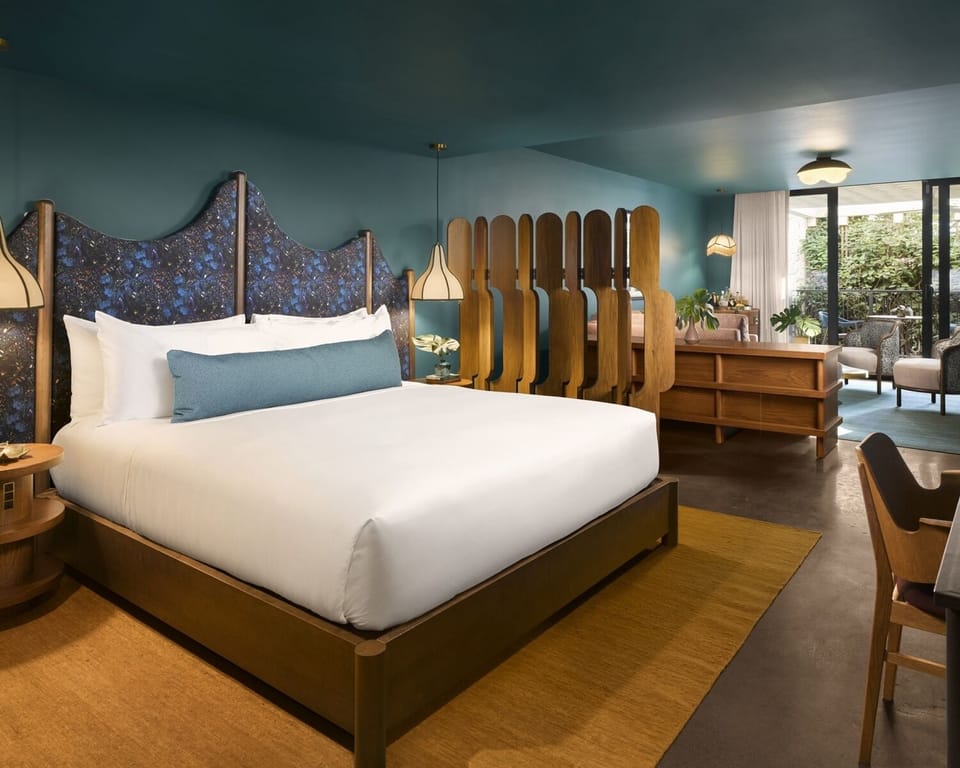 Unit with 1 King size bed. Exact unit will be assigned upon arrival.