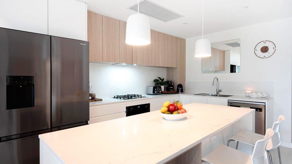 Sunrise Ocean View | Kitchen | Dining area | Coffee Nespresso Machine | Workspace | WIFI | Air conditioning 