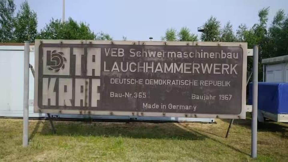 TAKRAF VEB Schwermaschinenbau Lauchhammerwerk - Freilichtmuseum DDR Braunkolebagger auf dem Weg zum 