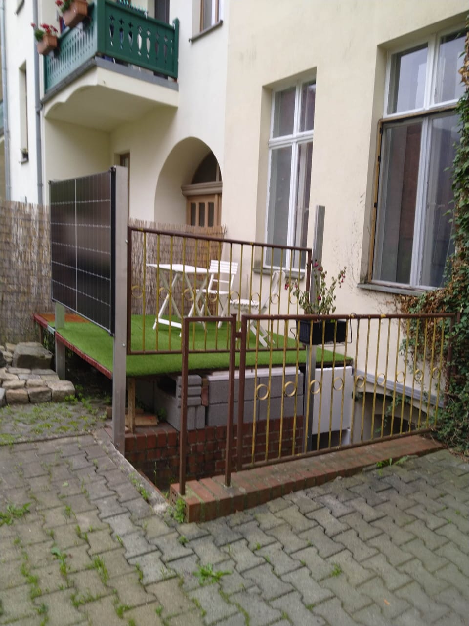 Terrasse, exklusiv zu dem Appartement 