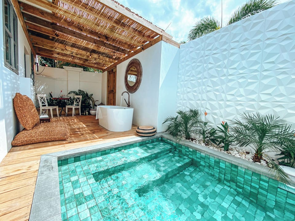 Private Pool