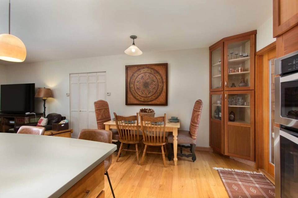 Dining Room Seats Four