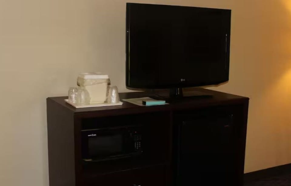 Recharge with easy TV viewing and handy in-room refreshments.