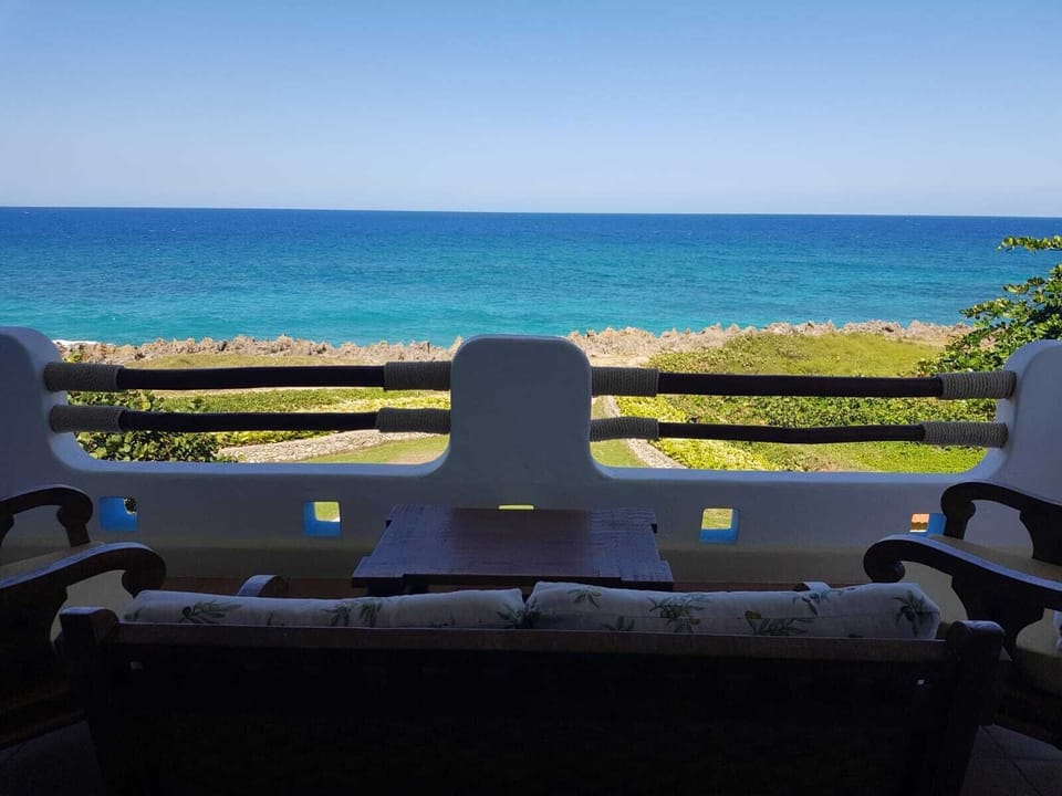 Ocean Front ... private patio.