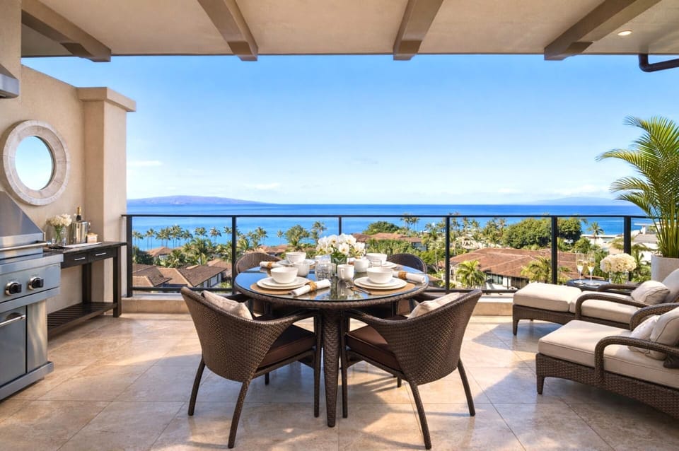 From sunrise to sunset, the panoramic views will leave you in awe. WBV-PH505