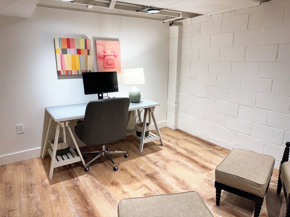 Comfortable Office with High Speed Internet