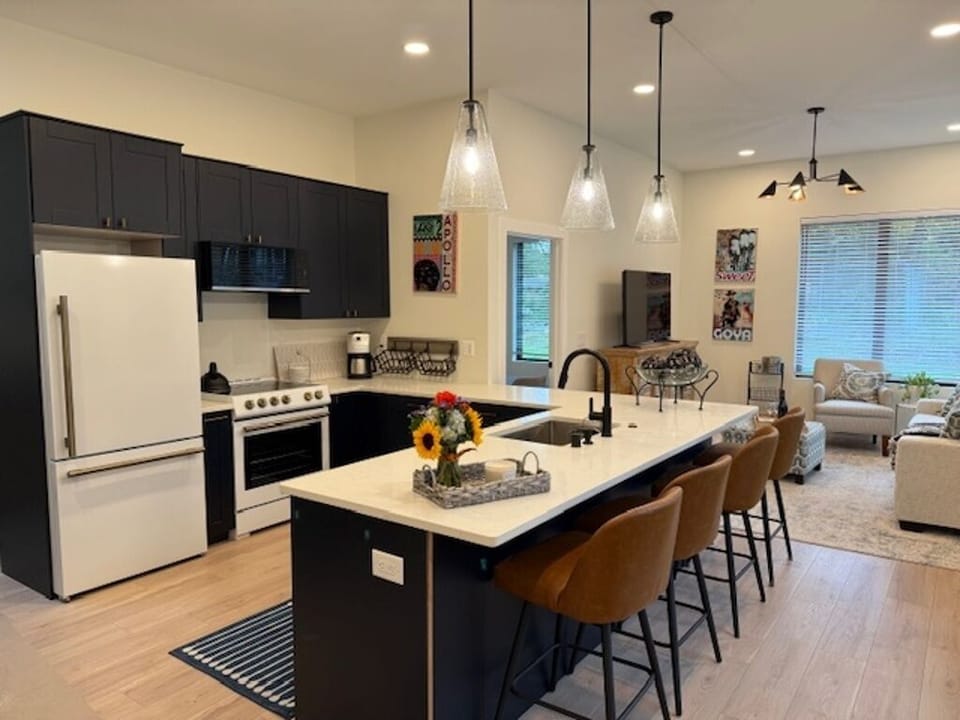 Fully stocked kitchen