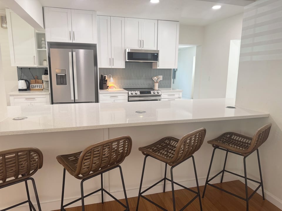 Counter seating overlooking kitchen 