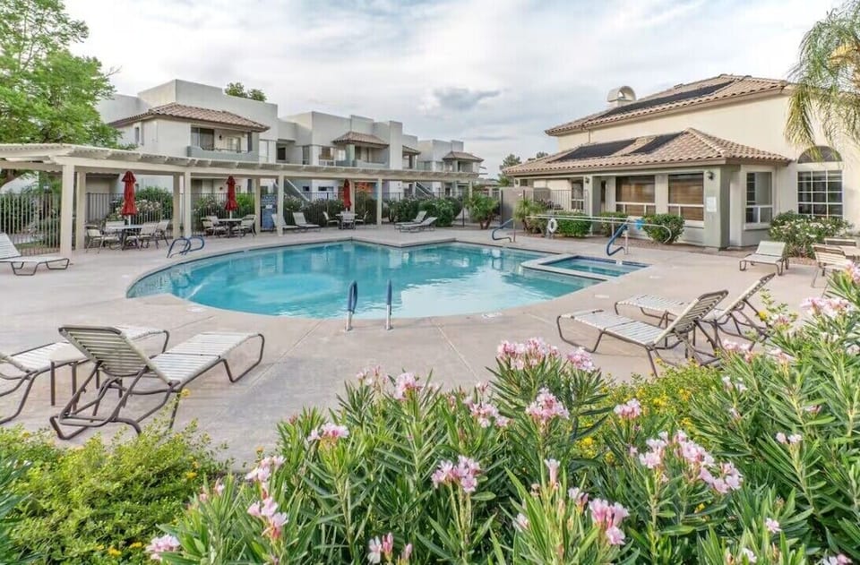 heated pool and spa