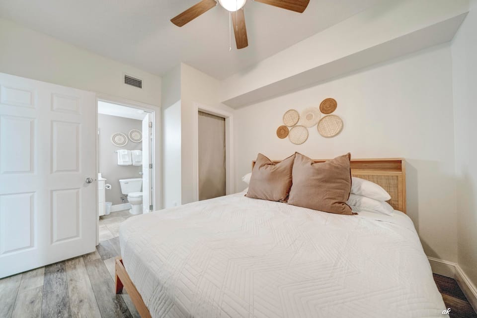 Bedroom 2b