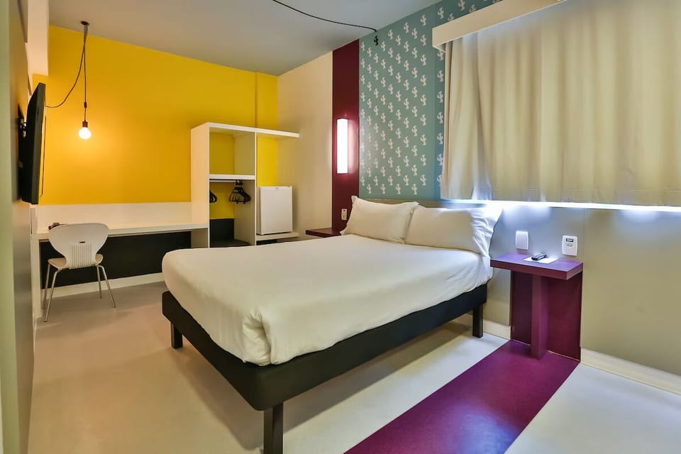 Bedroom. Interior and views may vary based on location and availability