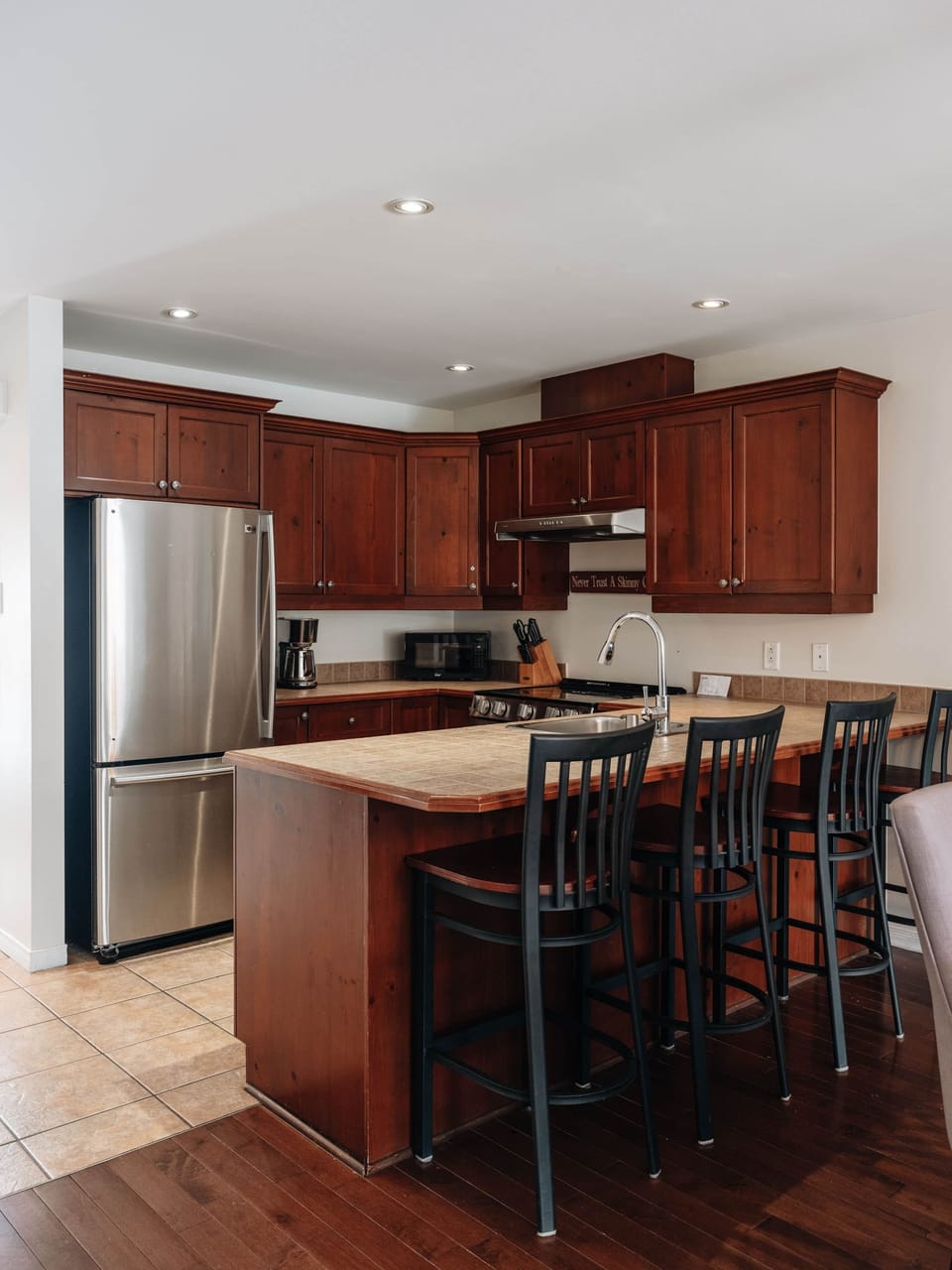 We provide a fully equipped kitchen including staple supplies