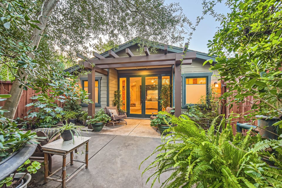 Private garden off master bedroom 