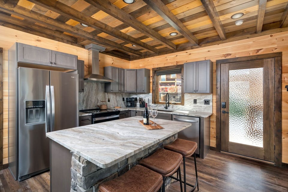 Chef's Kitchen 