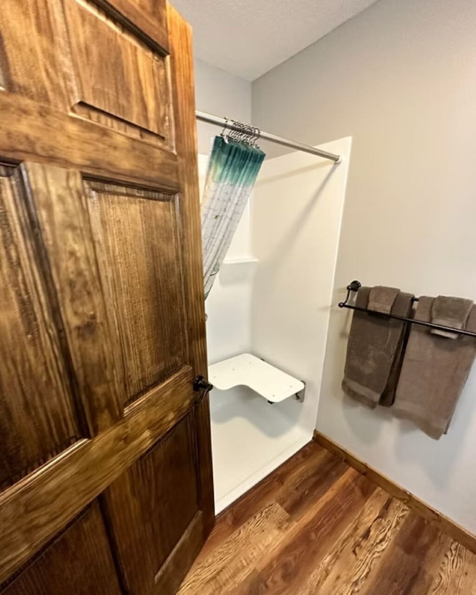 ADA Shower