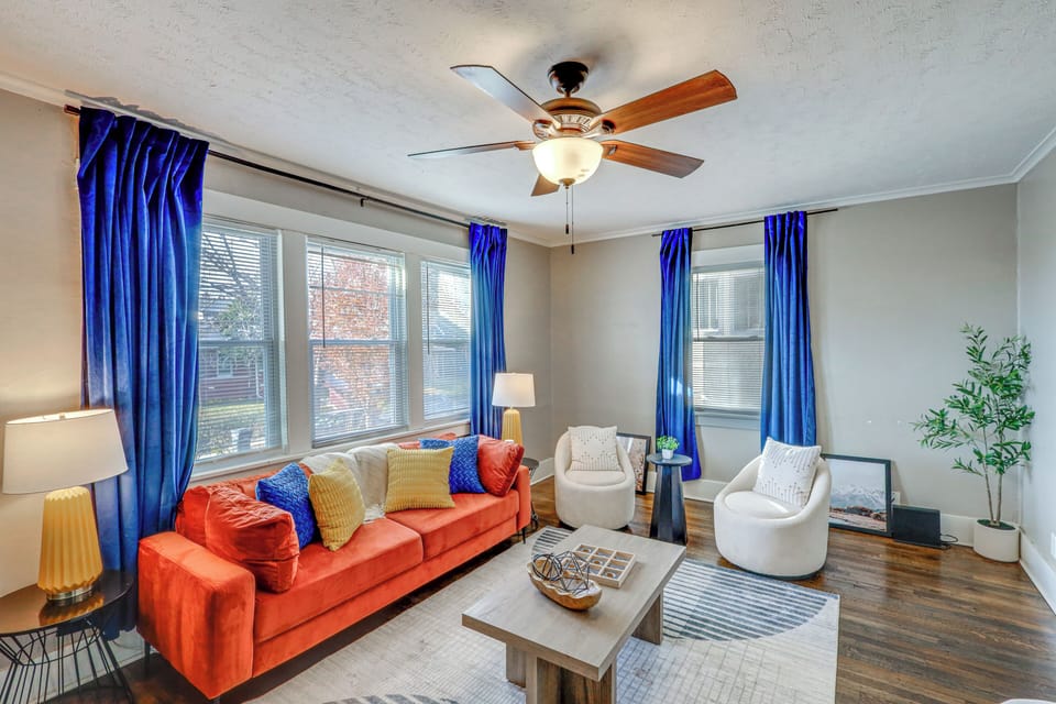 Omaha Vacation Rental | 3BR | 1BA | 1,250 Sq Ft | Stairs Required