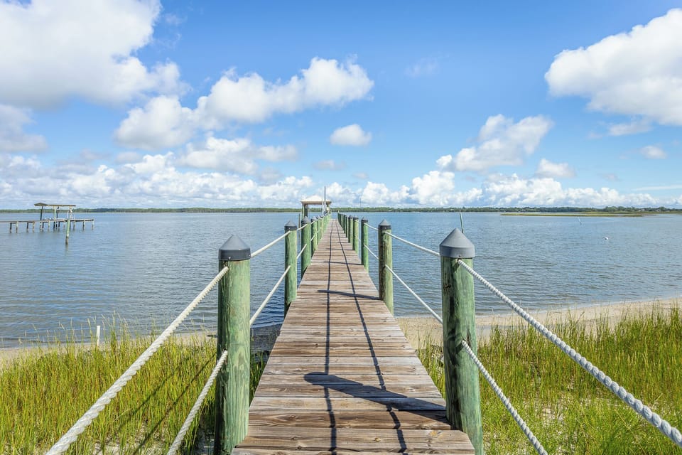 250-foot dock to Alligator Bay