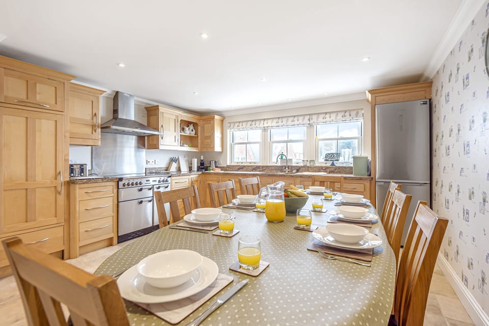 kitchen dining