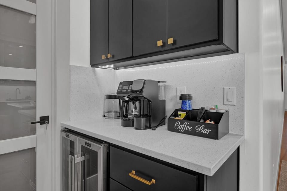Coffee and wine bar