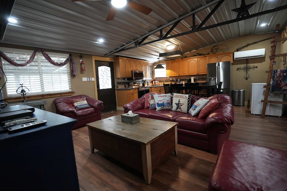 Lake House: Open floor concept invites guests and to fully appreaciate the space.