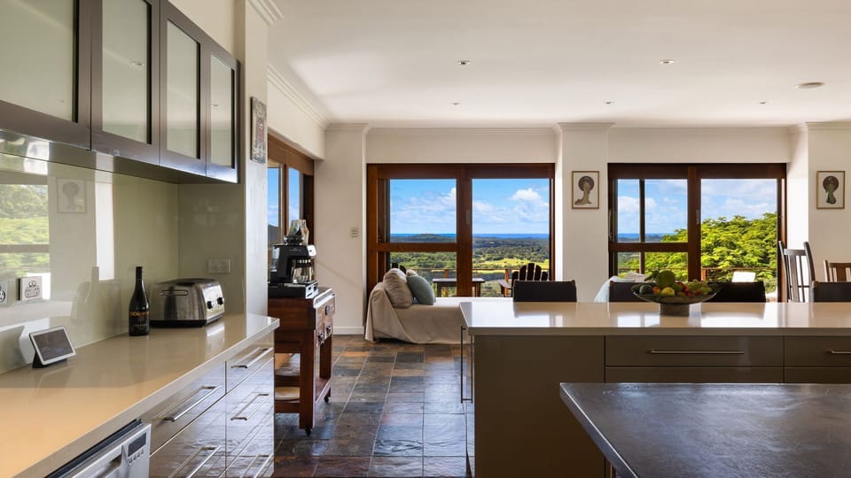 Indoor and outdoor living, effortlessly connected.