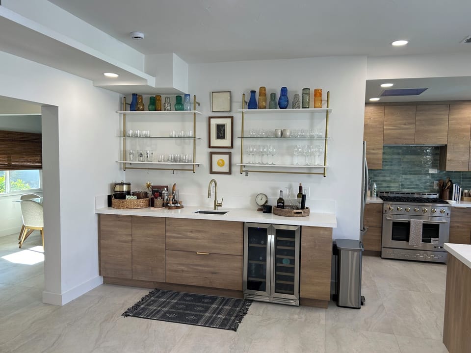 Wet Bar Main House