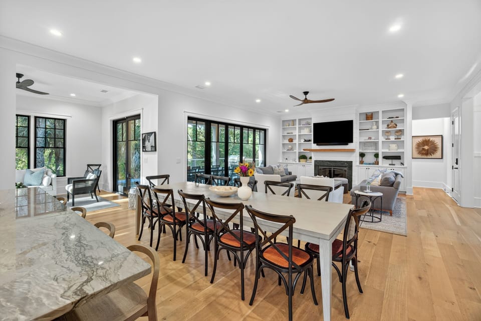 Dining table seats 12 guests