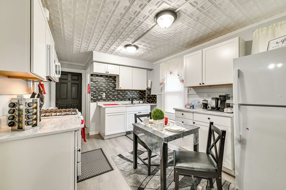 Kitchen | Keurig Coffee Maker