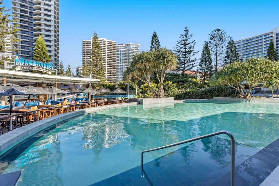 Holiday Home Swimming Pool