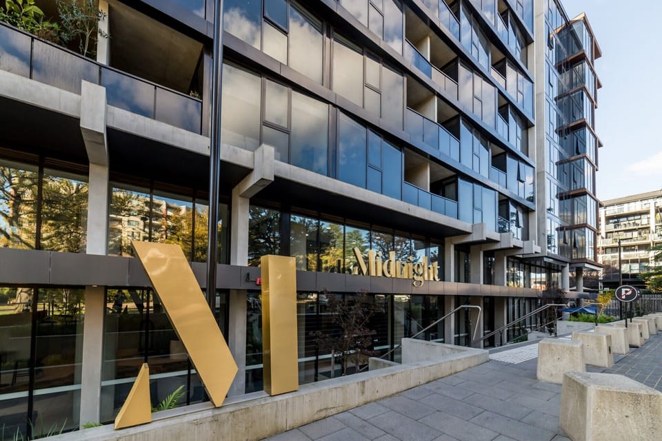 Entrance / Reception