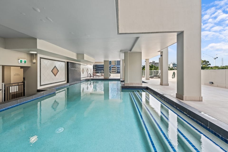 Holiday Home Swimming Pool