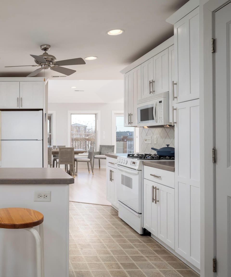 Kitchen Bar