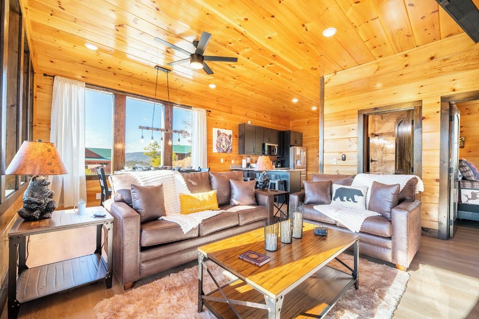 Smoky Peaks Pool Cabin's cozy living area