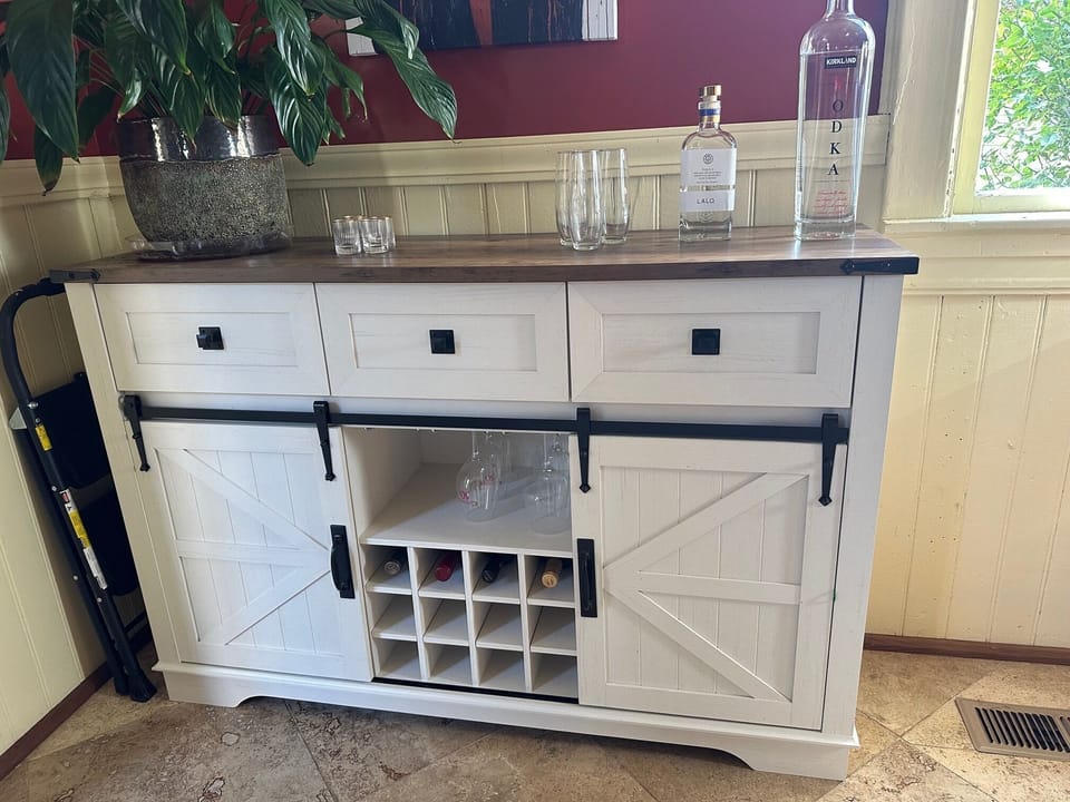 Kitchen storage