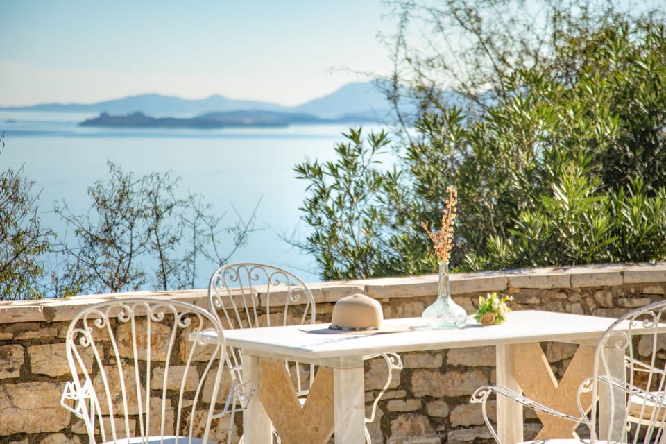Amazing panoramic sea views