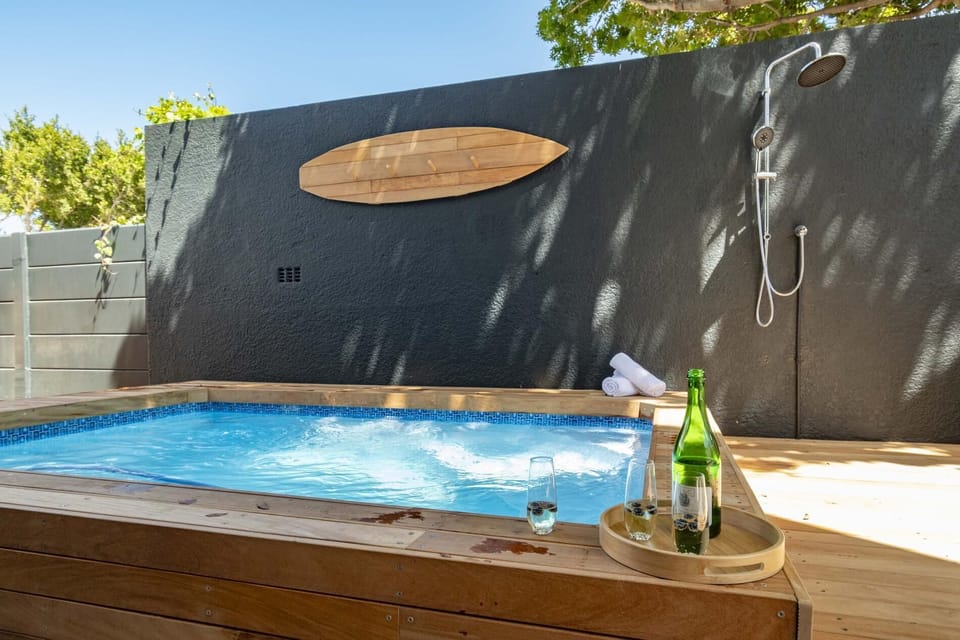 Thom's Camps Bay 3 Bedroom Villa (33278)