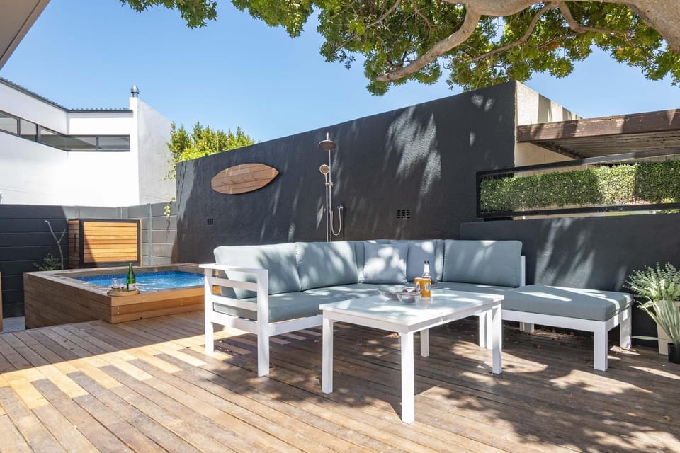 Thom's Camps Bay 3 Bedroom Villa (33300)