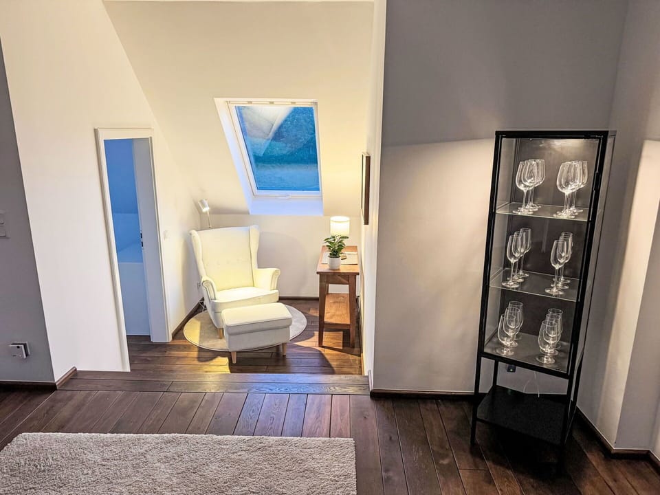 Furniture, Interior Design, Flooring, Floor, Wall, Wood, Lighting, Room, Ceiling, Home