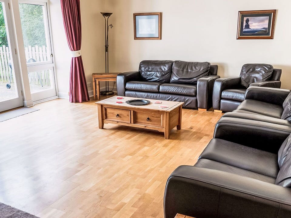 Furniture, Flooring, Wood, Interior Design, Floor, Couch, Room, Home, Living Room, Apartment