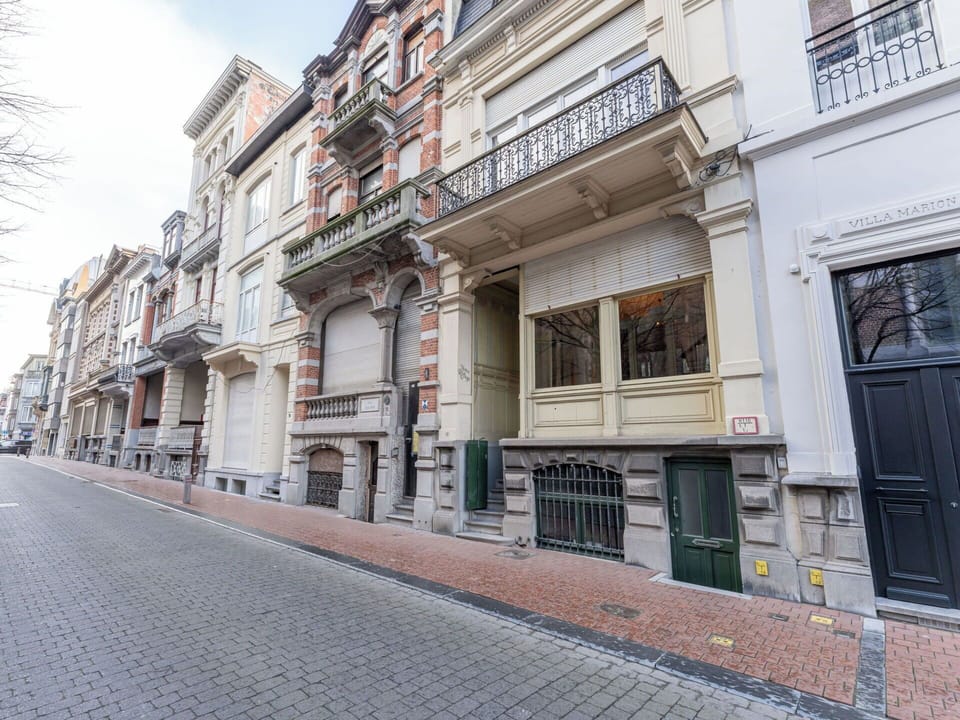 Facade, Neighbourhood, Apartment, Door, Mixed-Use, Condominium, Sidewalk, Balcony, Symmetry