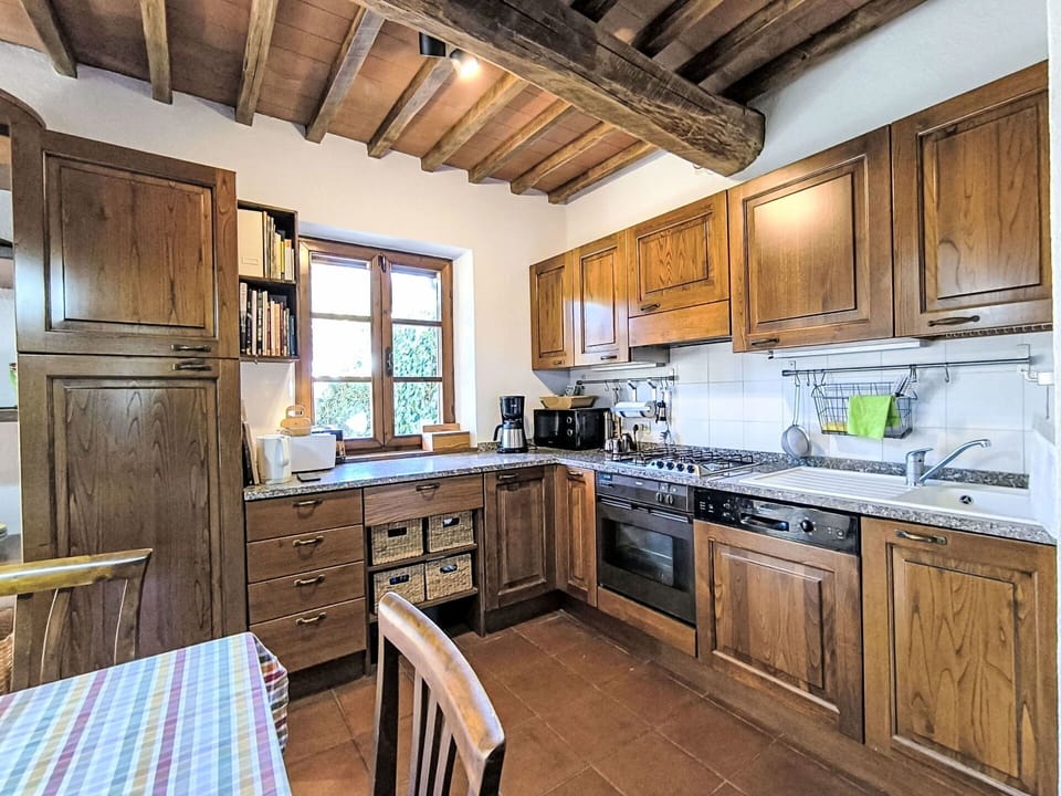 Kitchen, Cabinetry, Furniture, Wood, Countertop, Interior Design, Drawer, Home, Cupboard, Flooring