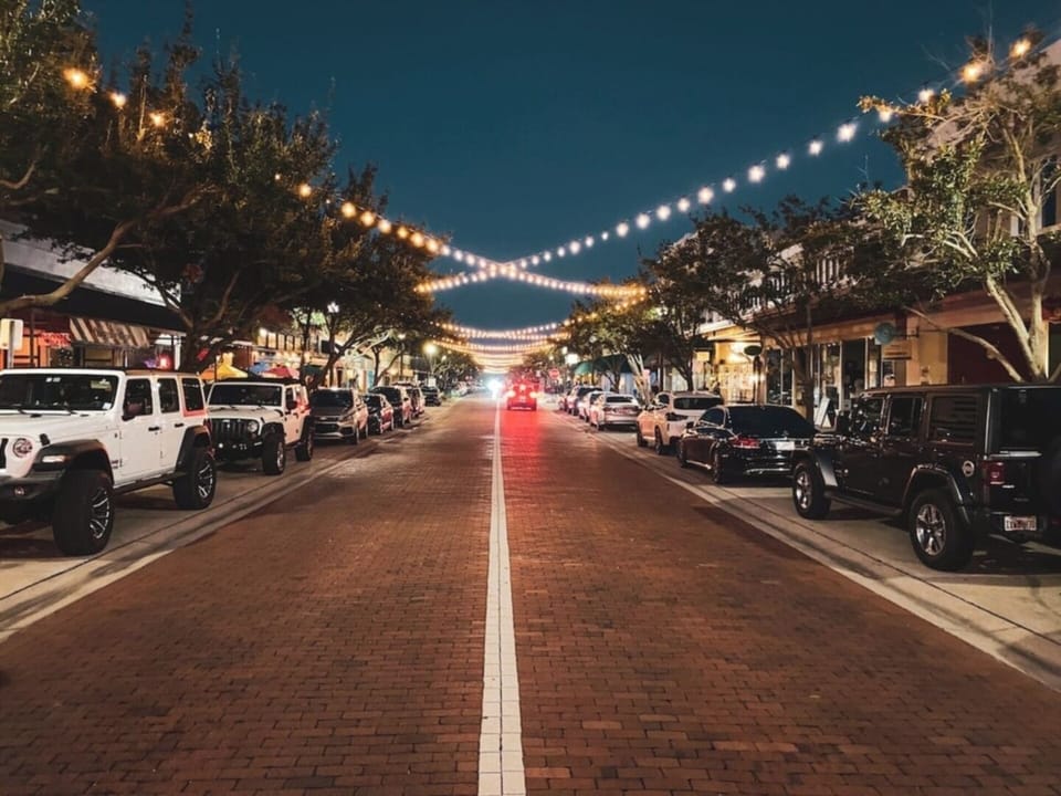 The Sanford Downtown District at night is notable for its excellent restaurants and bars.