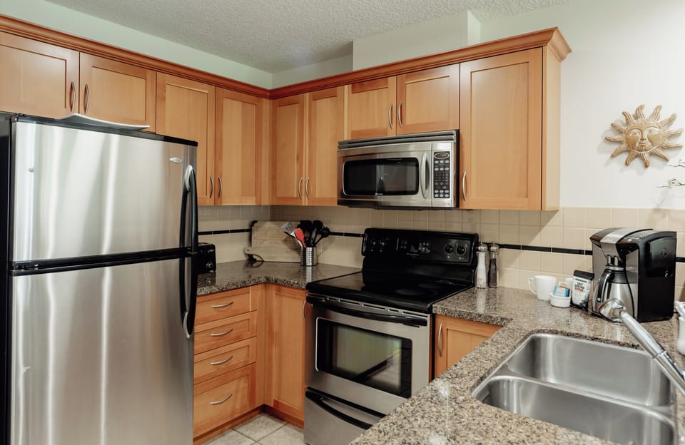 Fully stocked Kitchen - bring your recipes.