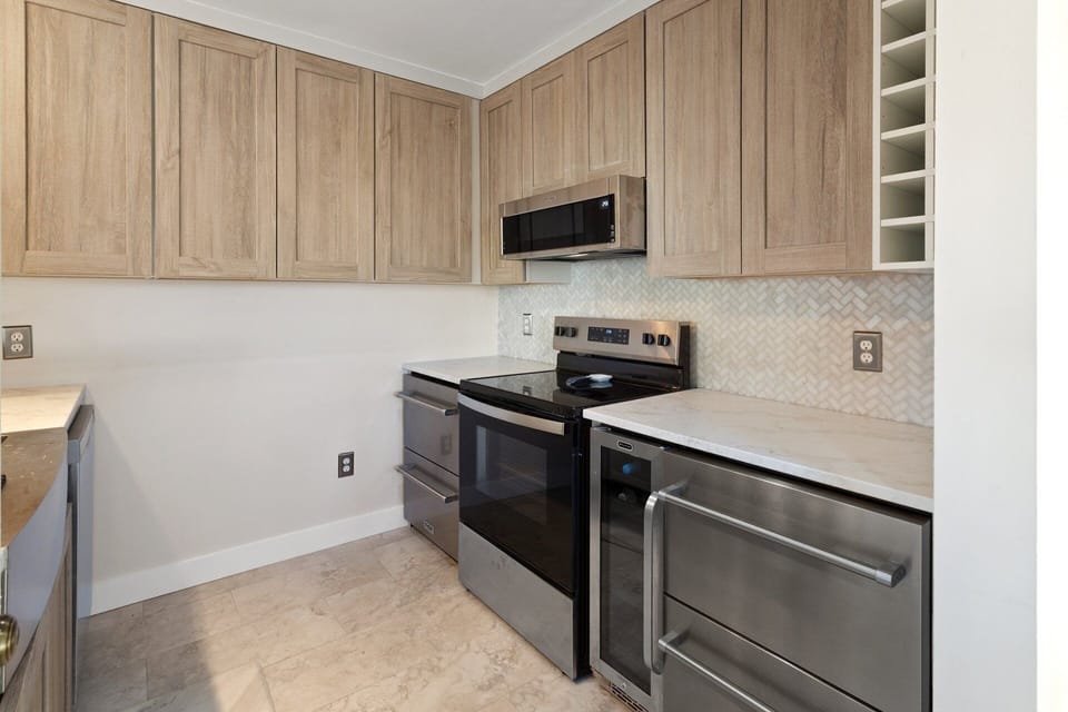 Kitchen: Fully equipped kitchen with everything needed for easy vacation meals.