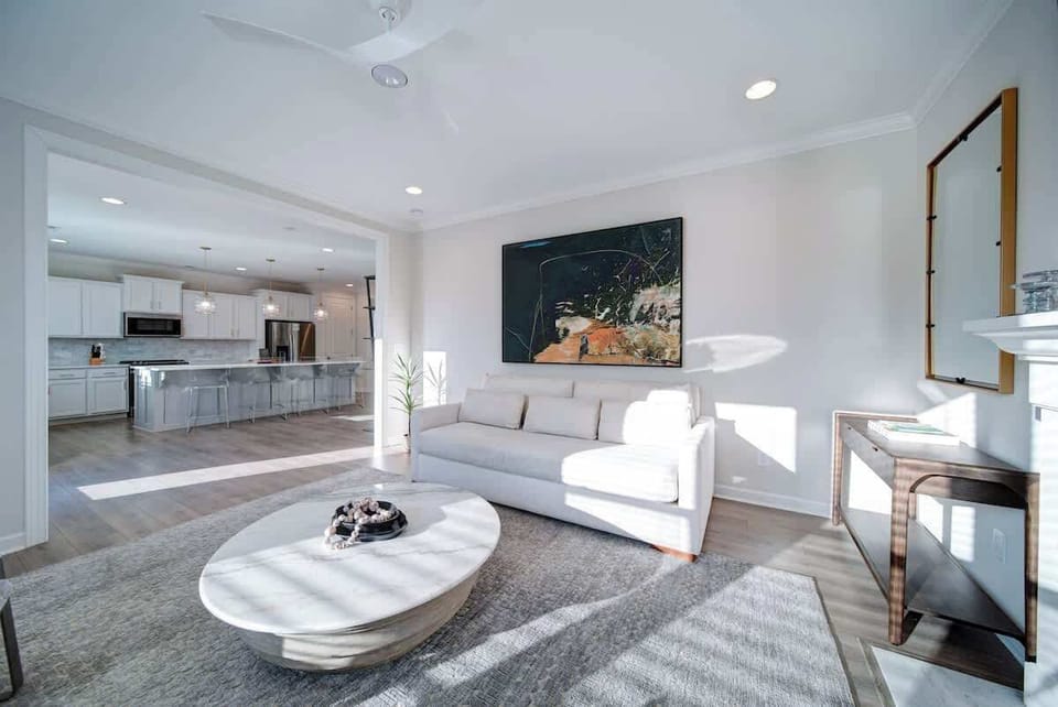 Thoughtful touches and décor that make the space feel warm and inviting.