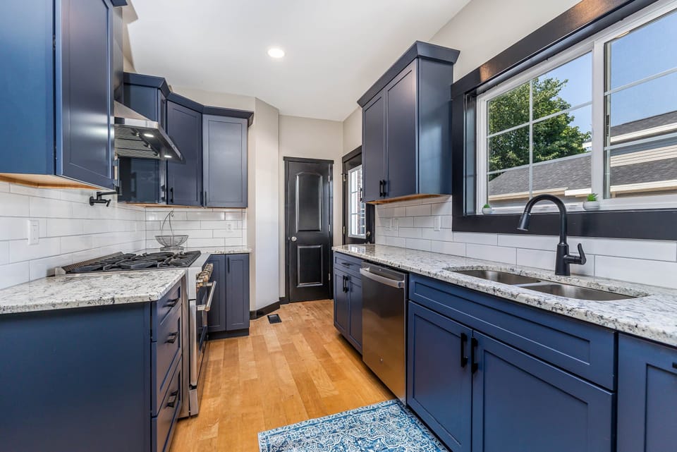 11-224 S GRANDVIEW011