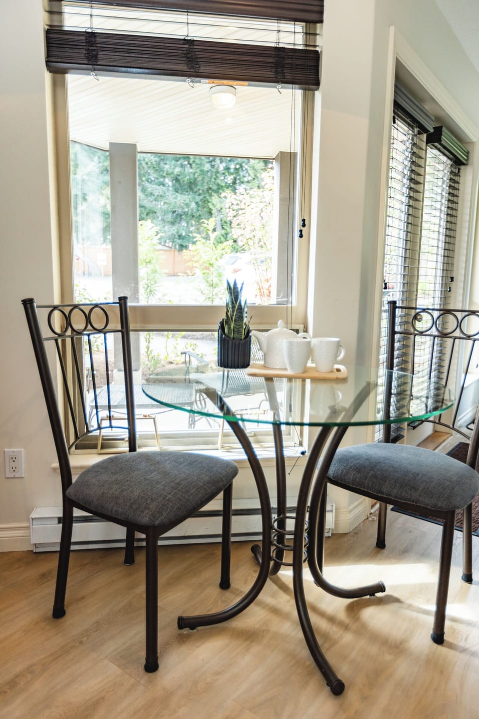 Enjoy a cup of coffee. Stocked Kitchenette. Open Concept into Living room.