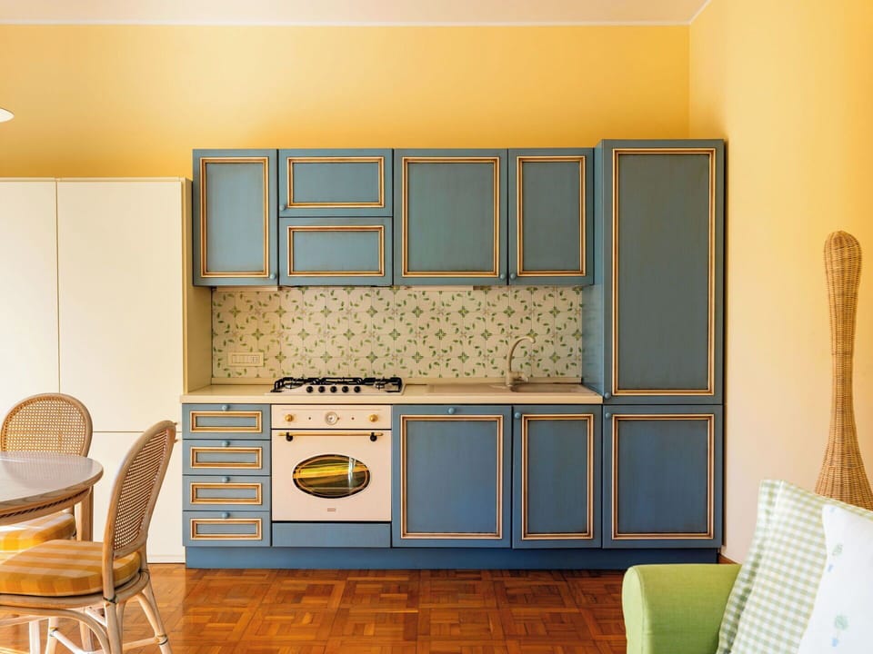 Wood, Sea, Ocean, Coastal And Oceanic Landforms, Coast, Shore, Resort, Balcony, Hardwood, Shade